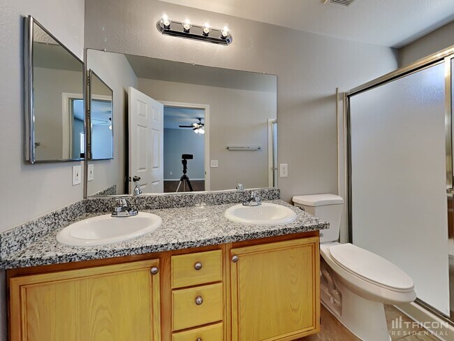 Building Photo - 8974 Spring Peeper Ave