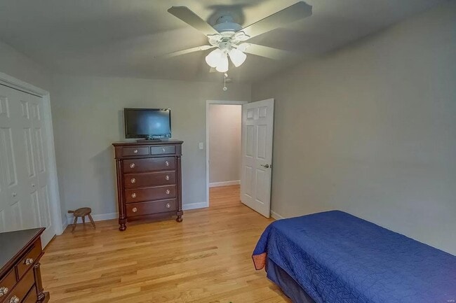 Building Photo - 2404 Wendy Way Dr