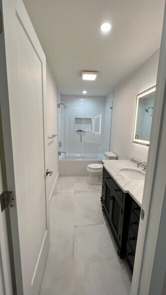 Building Photo - 4500 Whitsett Ave
