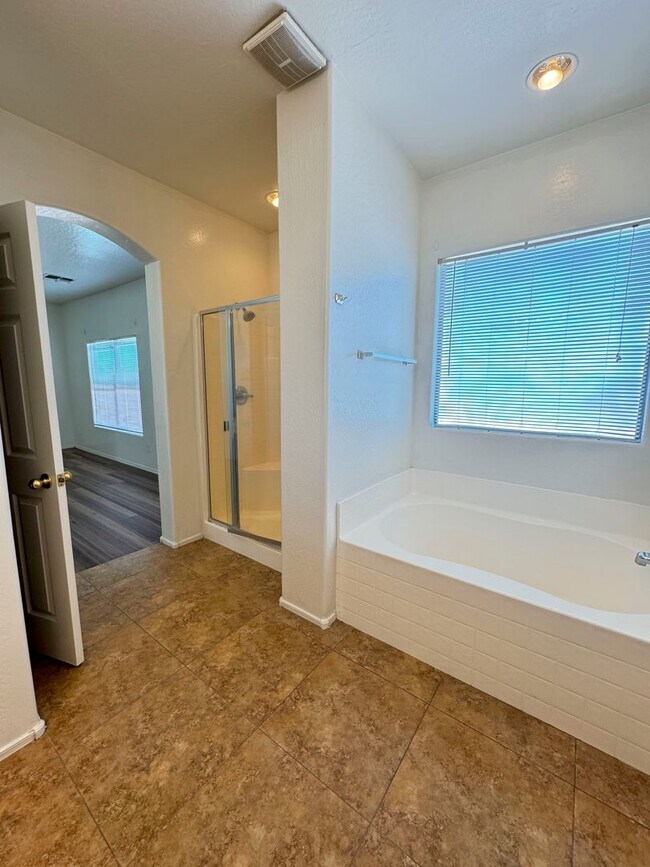 Building Photo - Queen Creek 4 bed 2.5 bath For rent