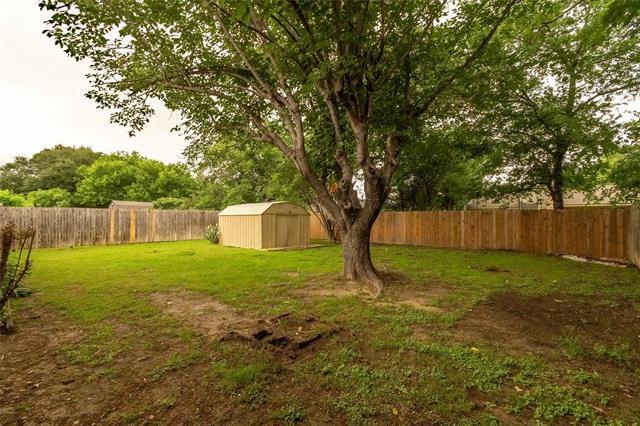 Building Photo - 5621 Brent Dr