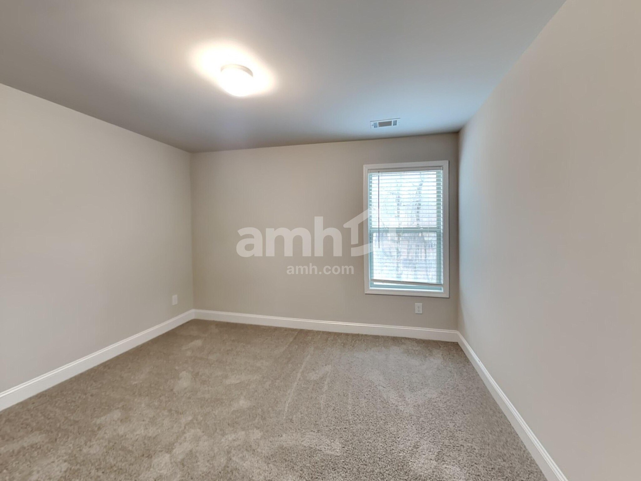 Building Photo - 1811 Rnch Vw Dr