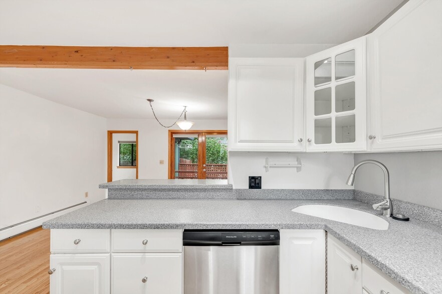 Building Photo - 4010 S Bannock St