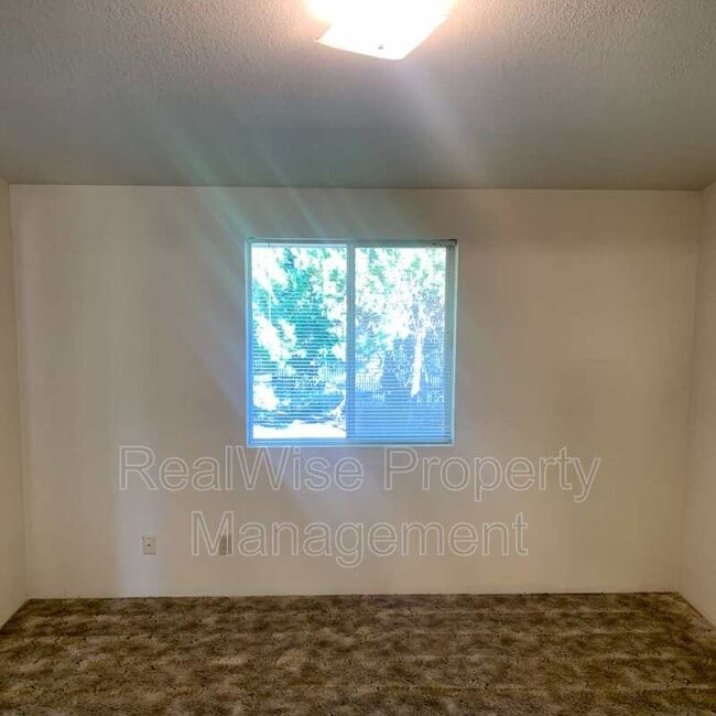 Building Photo - 1467 Cameo Ct