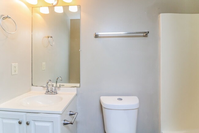 Building Photo - 311 Madeline Way