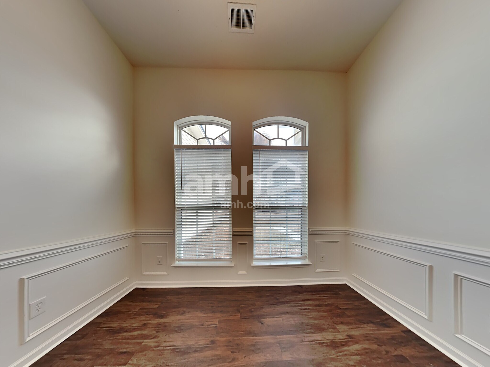 Building Photo - 632 Stonebridge Cir