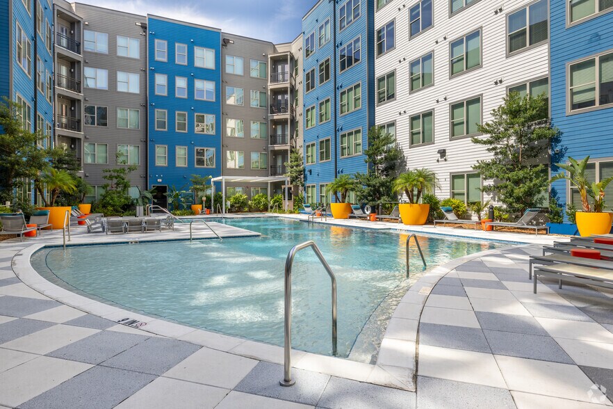 Pool - Legacy at The Standard