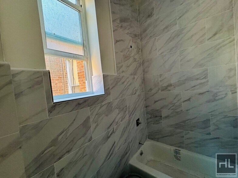 Building Photo - TILDEN AVENUE