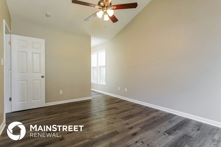 Building Photo - 1491 Smokey Mountain Dr