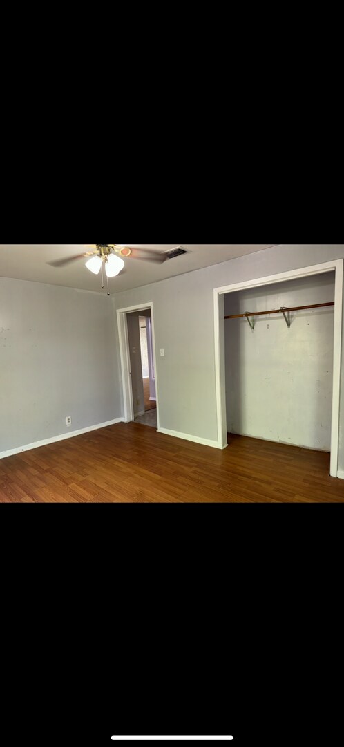 Building Photo - Available Now! 3 Bedroom 2 Bath in Denison