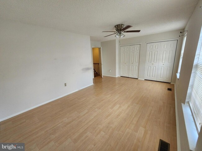 Building Photo - 57 Goodwin Dr