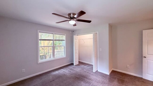Building Photo - Venetian Hills Hidden Gem! 3 Bed - 2 Bath Near Fort McPherson, Available NOW!