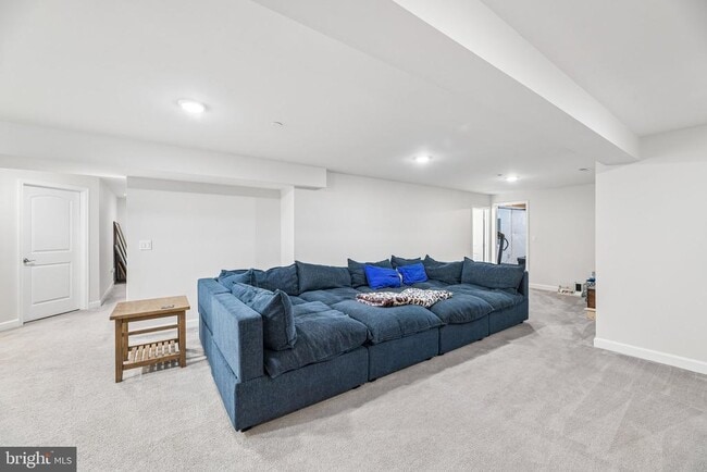Building Photo - 10400 Del Ray Ct