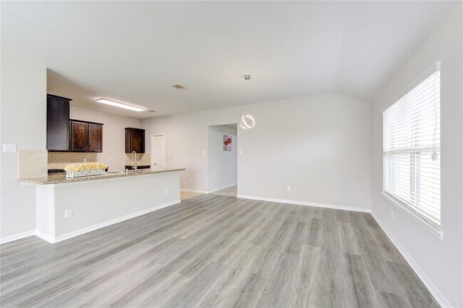 Building Photo - 9207 Ranch Ridge Ln