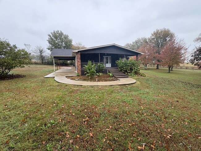 Building Photo - FOR LEASE- SINGLE-FAMILY HOME IN HARTSVILLE!