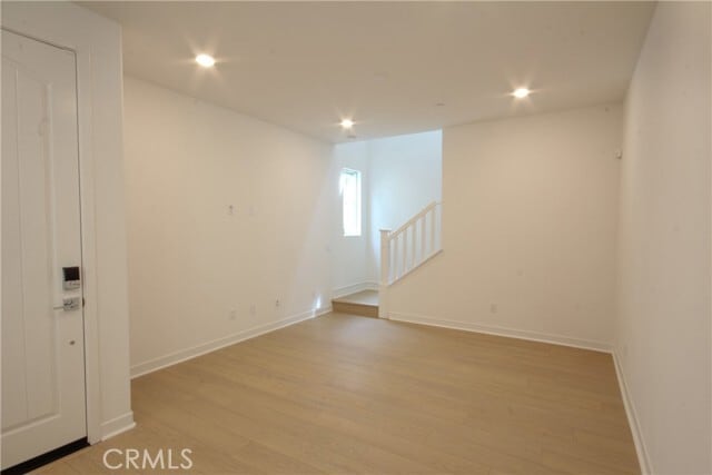 Building Photo - 513 Embrook Way