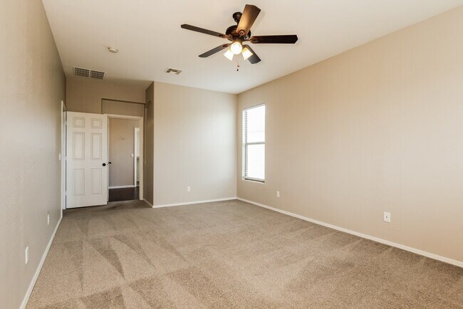 Building Photo - 6323 S 45th Ln