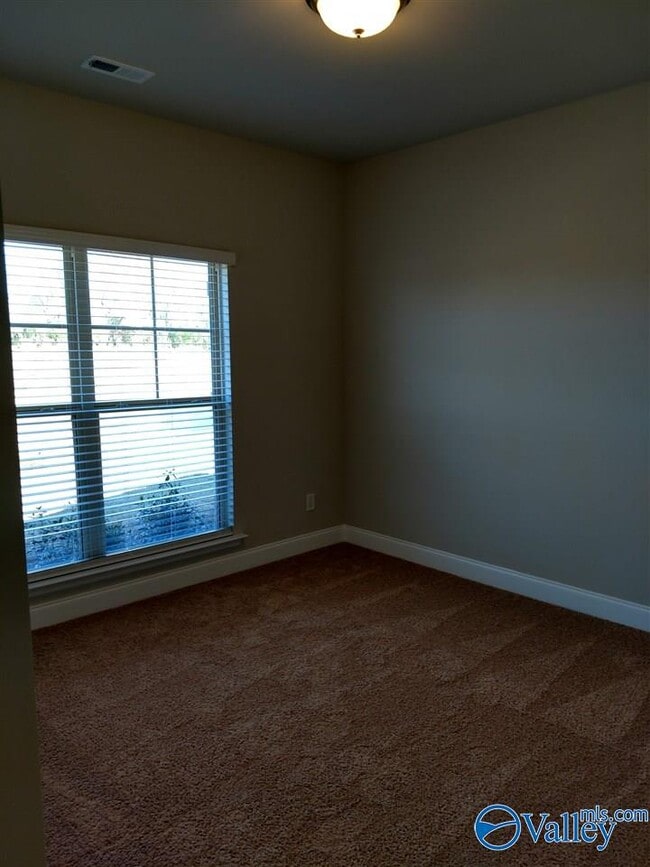Building Photo - 116 Shrewsberry Dr