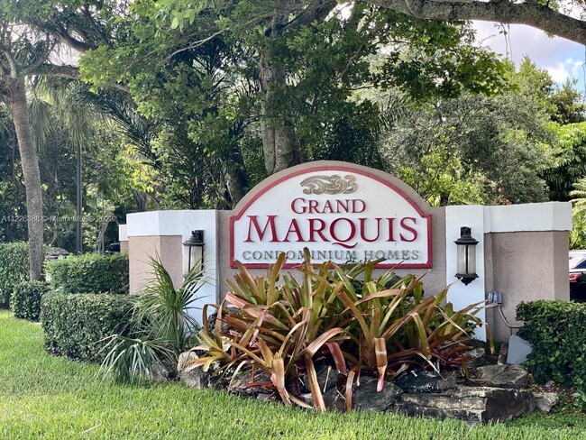 10105 W Sunrise Blvd - 10105 W Sunrise Blvd Plantation FL 33322 ...