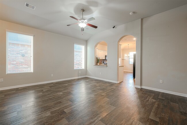 Building Photo - 5207 Chester Springs Ln