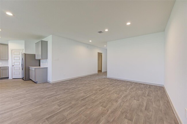 Building Photo - 7322 Marina Hts Wy