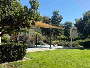 Building Photo - 2757 Overlook Point Dr