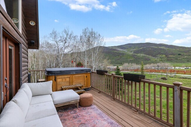 Building Photo - 4801 Conifer Dr