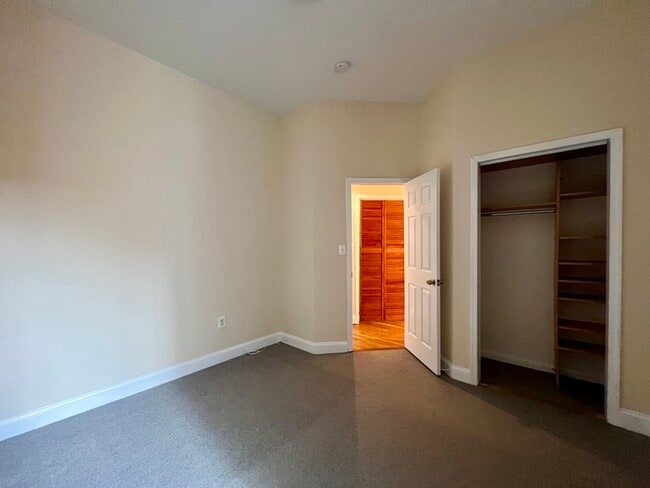 Building Photo - 1424 11th St NW