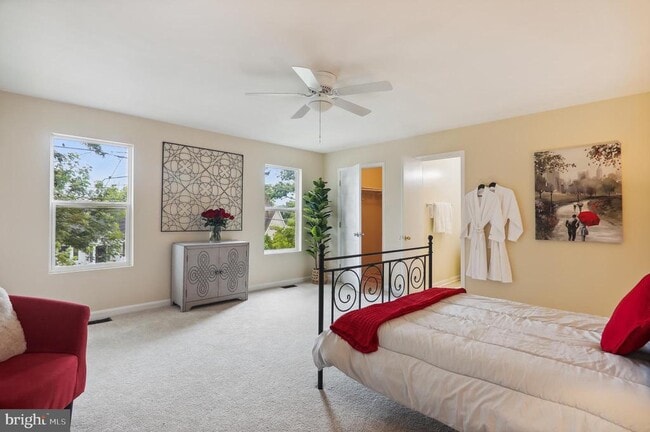 Building Photo - 517 Carmody Hills Dr