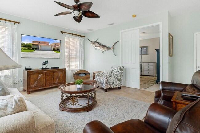 Building Photo - 4 Waterside St