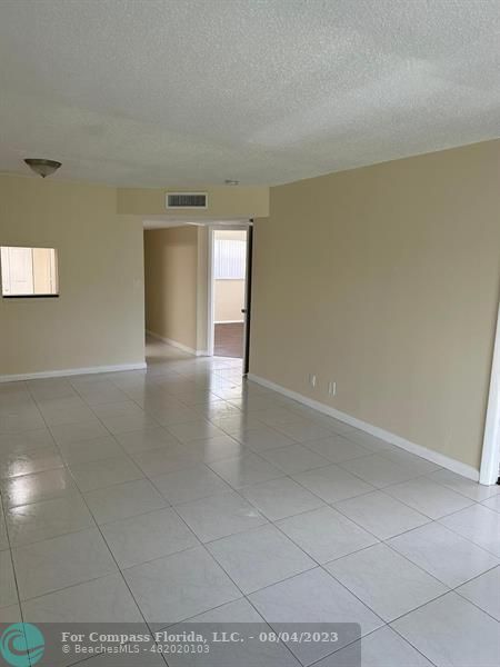 Building Photo - 7900 S Colony Cir