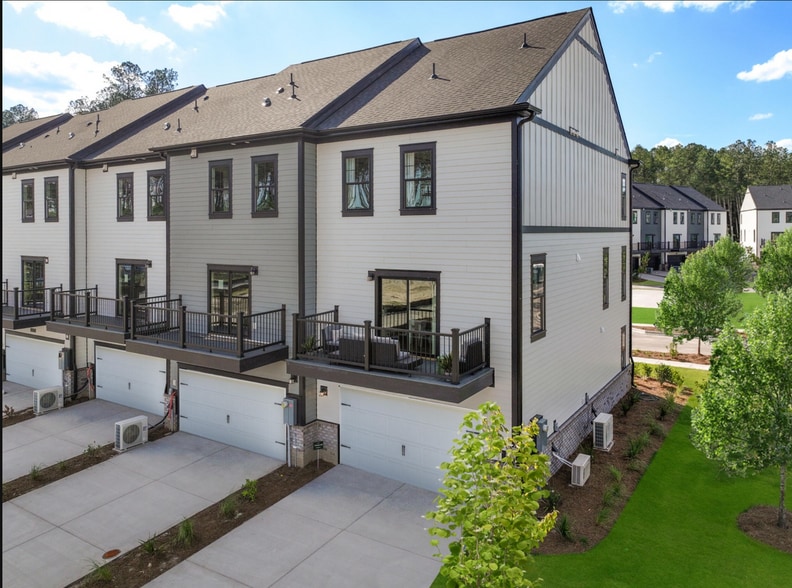 Building Photo - 421 Talbot Dr