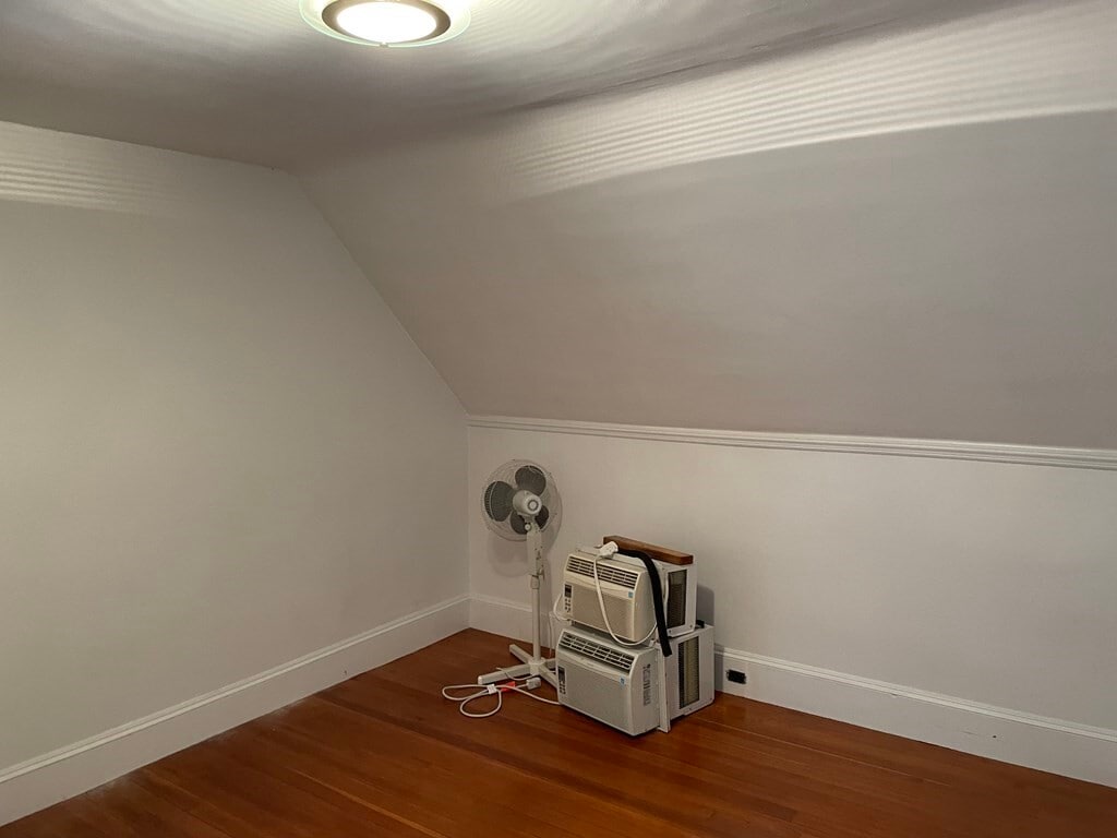 Building Photo - 24 Gold Star Rd