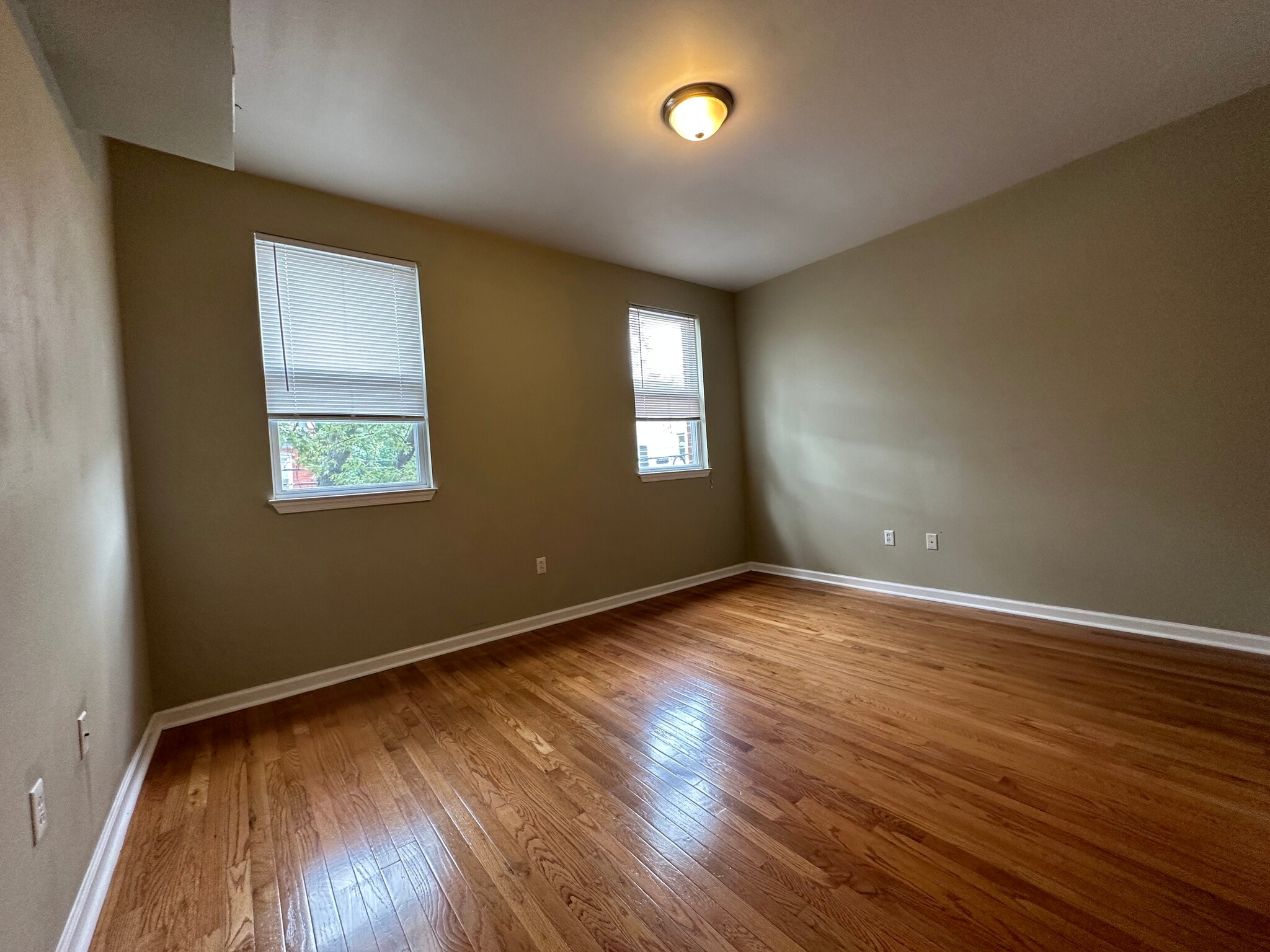 Building Photo - 37 N Preston St