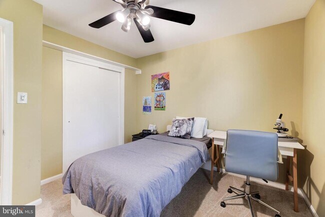 Building Photo - 22 Newland Ct