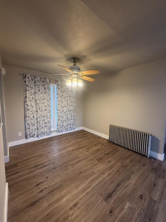 Building Photo - 1934 Crest St