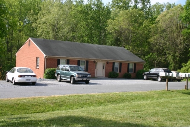 Building Photo - Daniel Hill Apartments