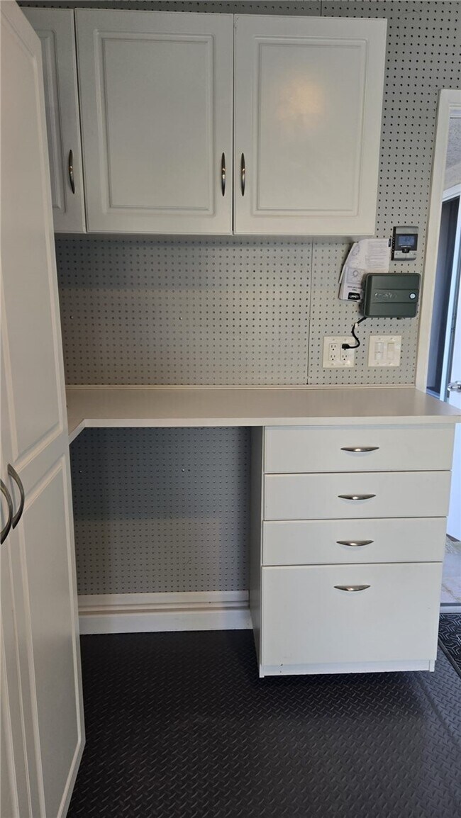 Building Photo - 5056 Balsawood