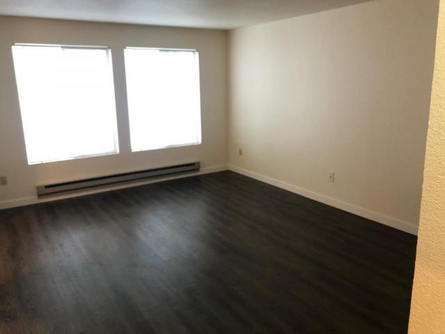 Building Photo - 0 bedroom in Seattle WA 98133