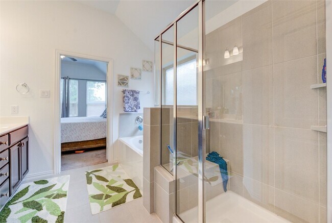 Building Photo - 13026 Sheildaig St