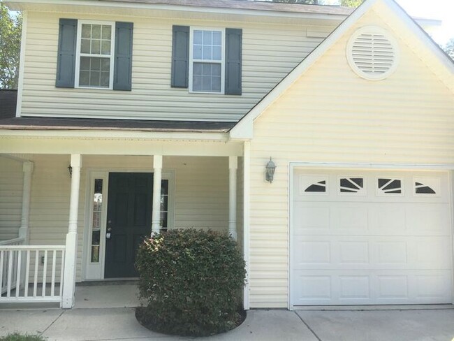 Building Photo - Leland! Beautiful two story home 3BR in St...