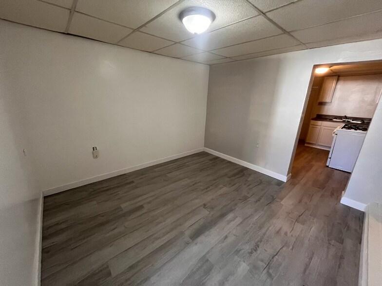 Building Photo - 3216 32nd St