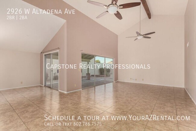 Building Photo - 2926 W Altadena Ave