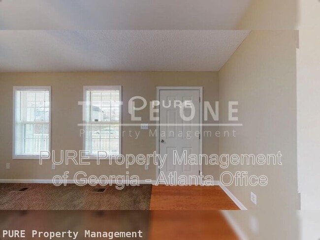 Building Photo - 177 Majesty Dr