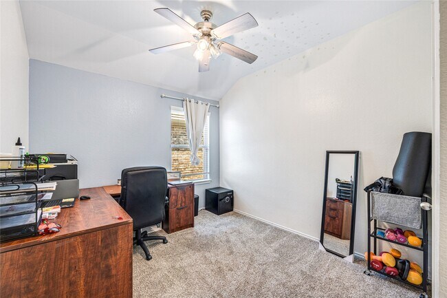 Building Photo - 22627 Petrizzi Ln