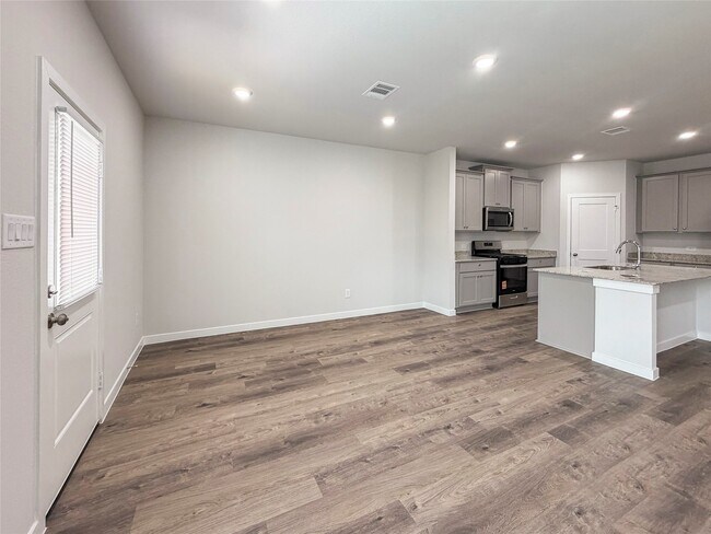 Building Photo - 11979 Wisteria Mdws Dr