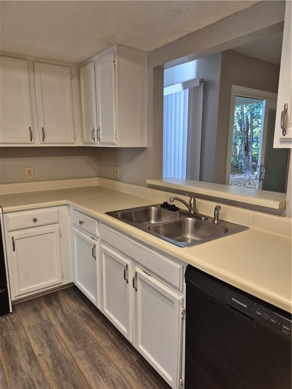 Building Photo - 37 Rumson Ct