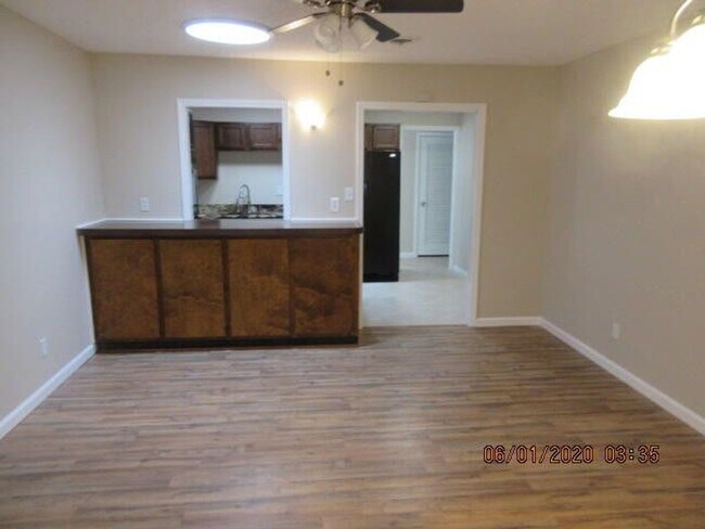 Building Photo - 3 Bedroom in Fort Walton Beach
