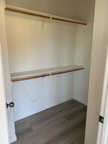Closet - 12156 Scenic View Ter