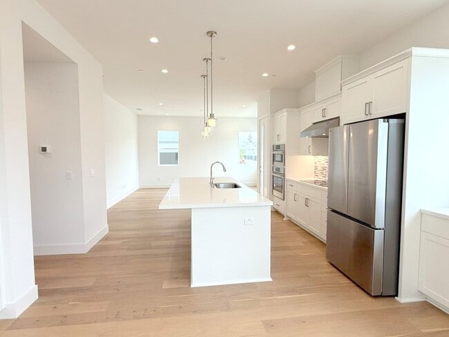 Building Photo - Newly Built ! Be The First To Live Here ! Modern Detached Home In New City Village !